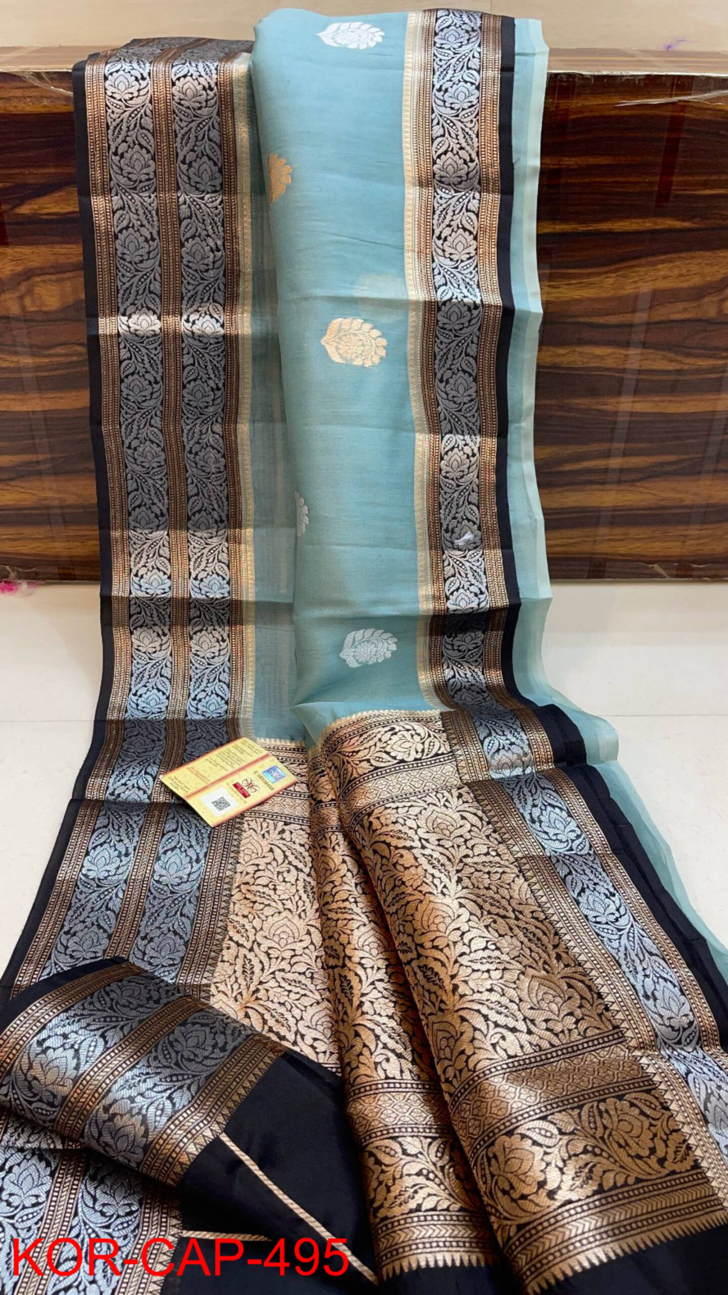 EXCLUSIVE *KORA BANARASI SAREE