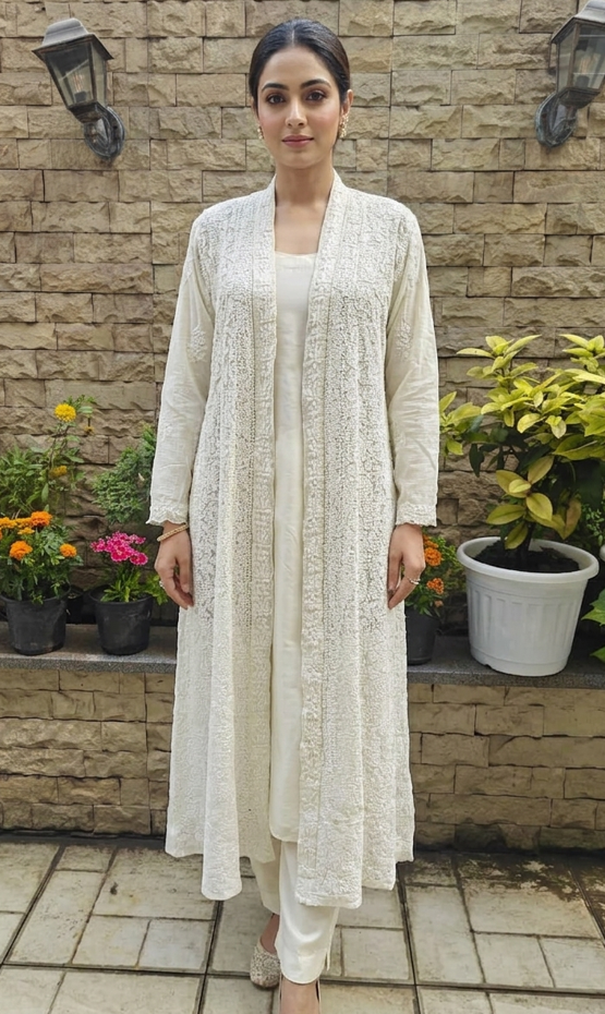 Color: Cream
