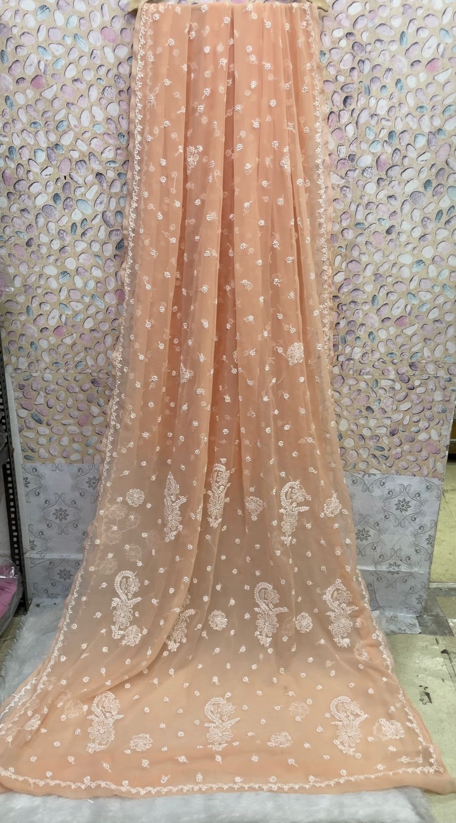 Color: Cream