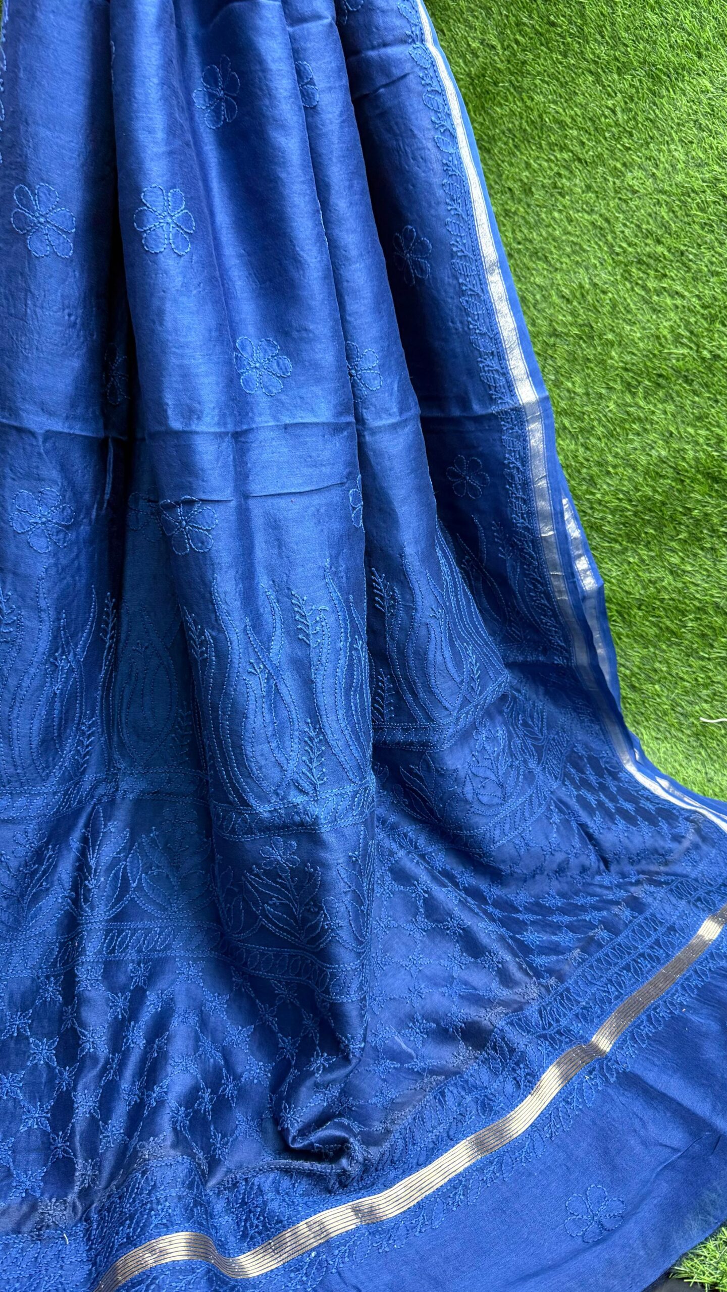 Color: Royal Blue