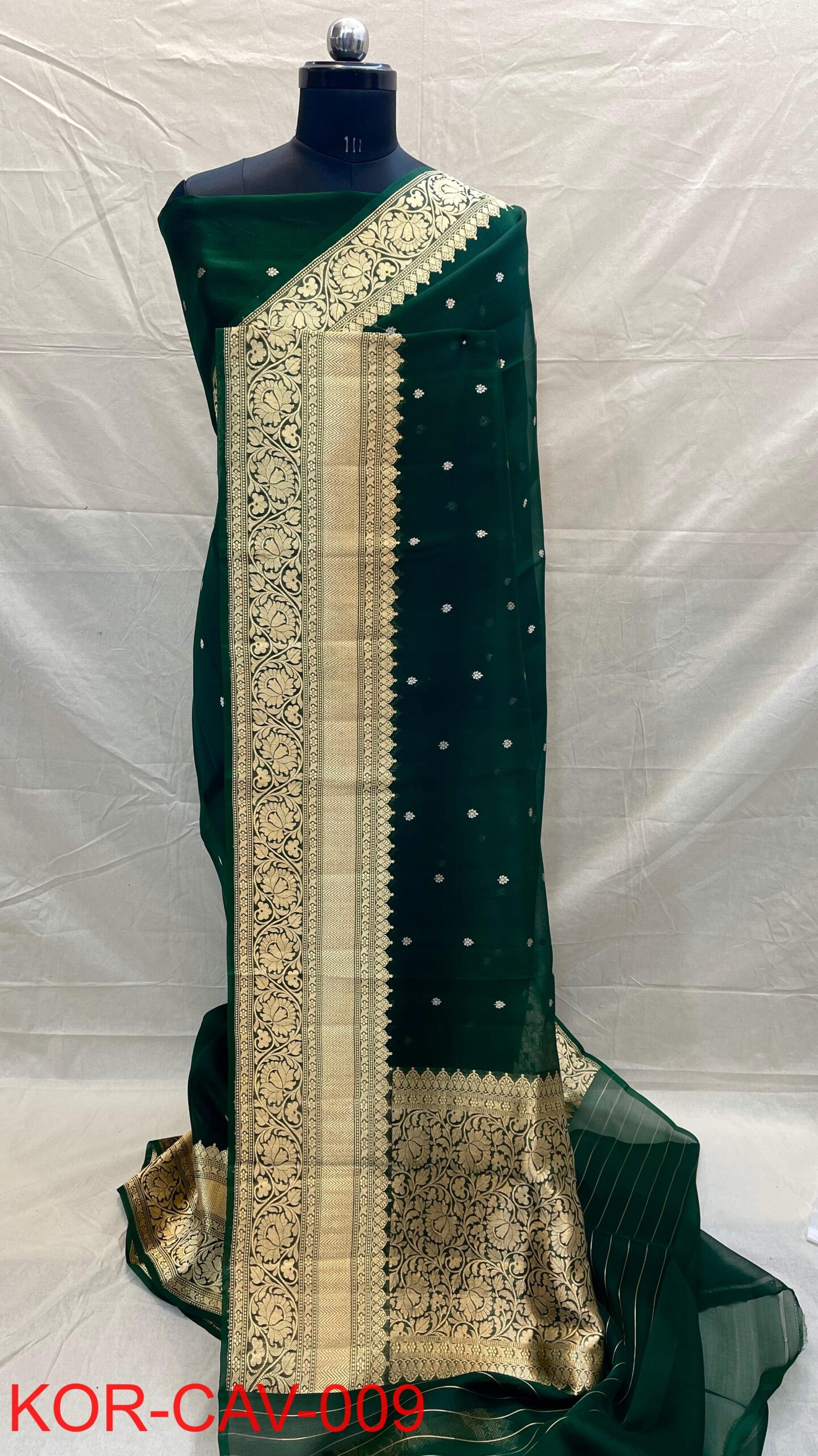 Color: Forest Green
