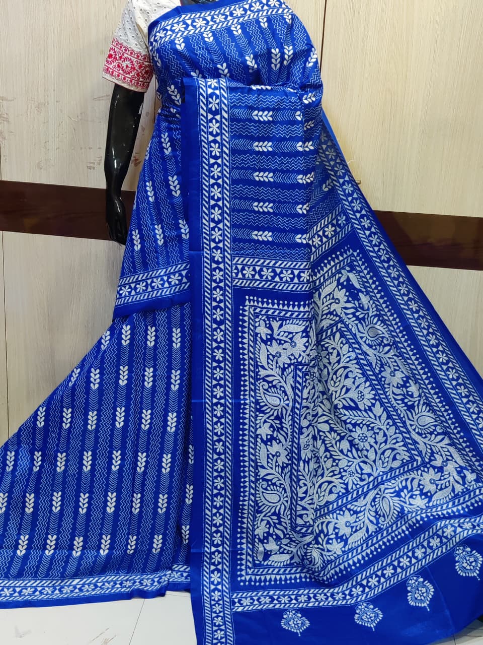 Color: Royal Blue