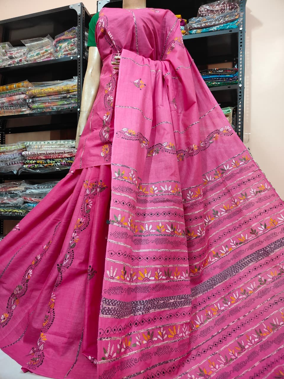 Color: Dark Pink
