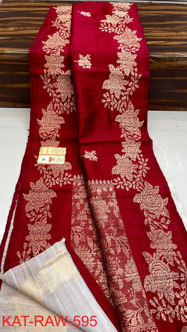 Color: Maroon Rose